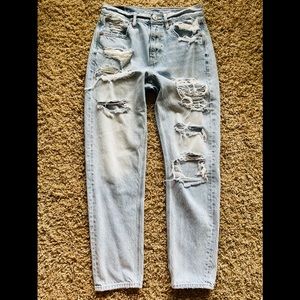 American Eagle Outfitters 90s slim boyfriend jeans